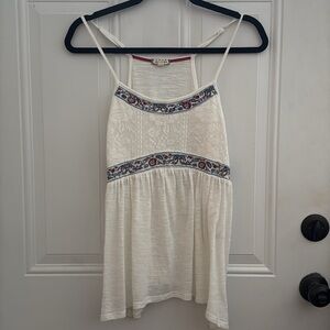 Eyeshadow Top/Tank Top with adjustable straps. Size Small.